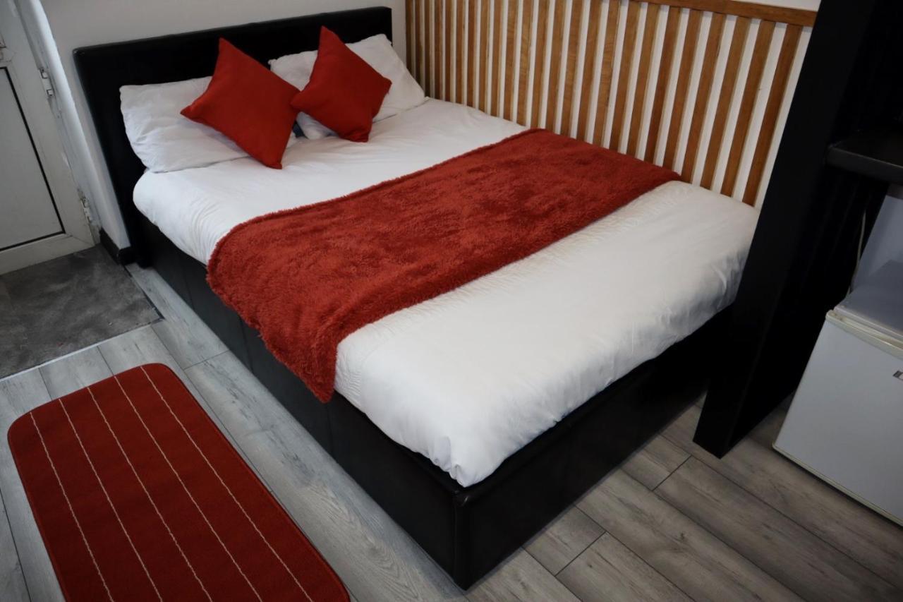 259a Queen Ediths Way Guest house